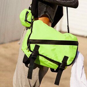 Free People Movement NWT Move With It Messenger Bag Neon Lime Black W/Bonus Tote